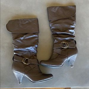 Qupid* Brown boots